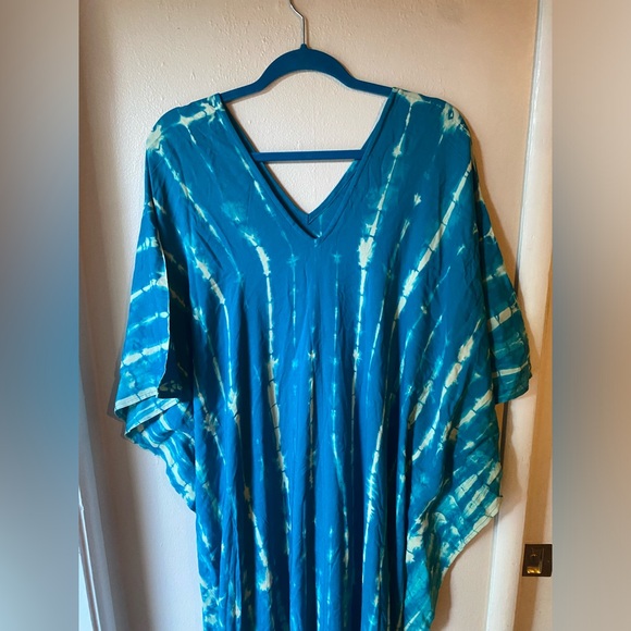 Mala Handworks like new one size rayon batik caftan - Picture 6 of 11